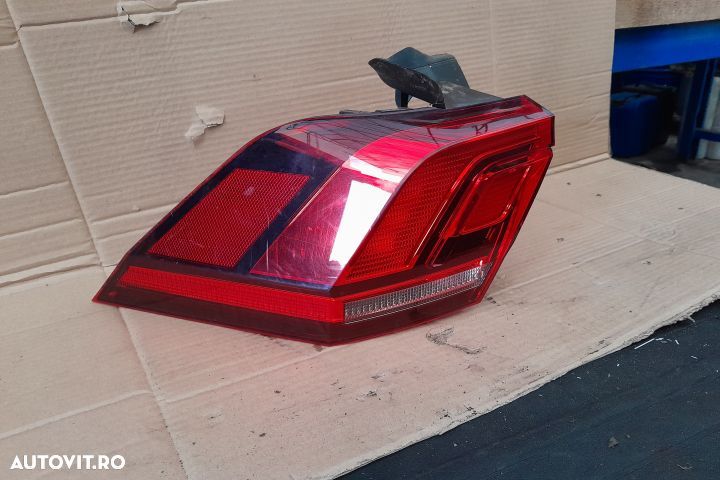 Lampa / Tripla stop dreapta pe aripa Volkswagen VW - 2