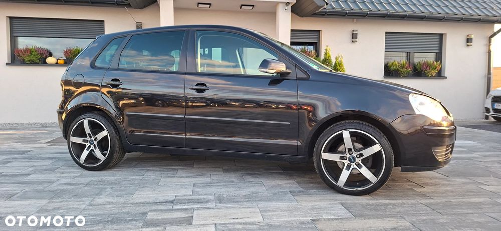 Volkswagen Polo 1.4 Goal - 11