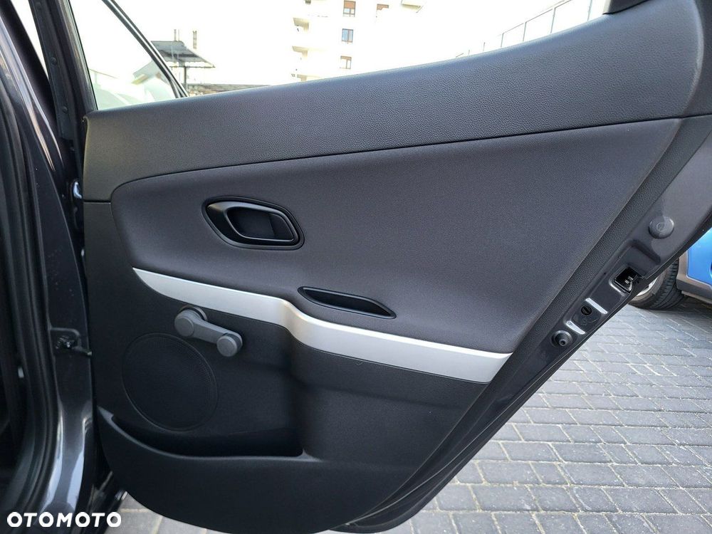Kia Ceed - 20
