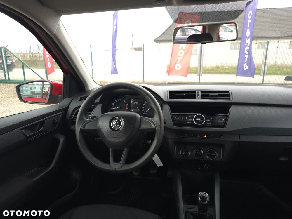Skoda Fabia - 33