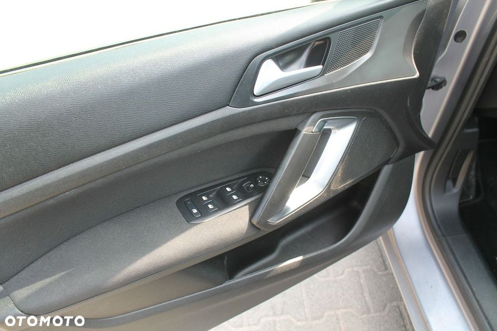 Peugeot 308 - 11