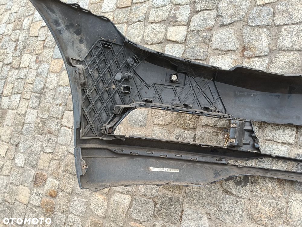Zderzak przedni VW Passat B8 Przód LB5J - 16