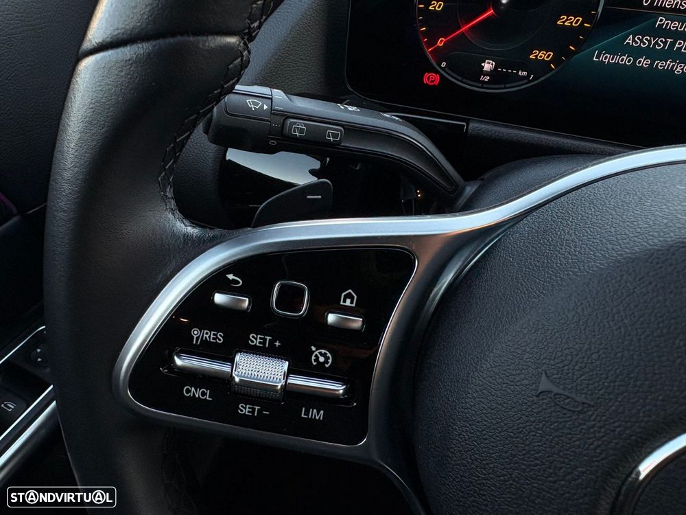 Mercedes-Benz GLA 250 e Progressive - 16