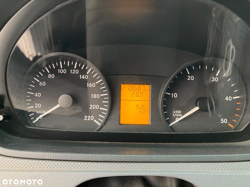 Mercedes-Benz Vito Univan 639.603 - 19