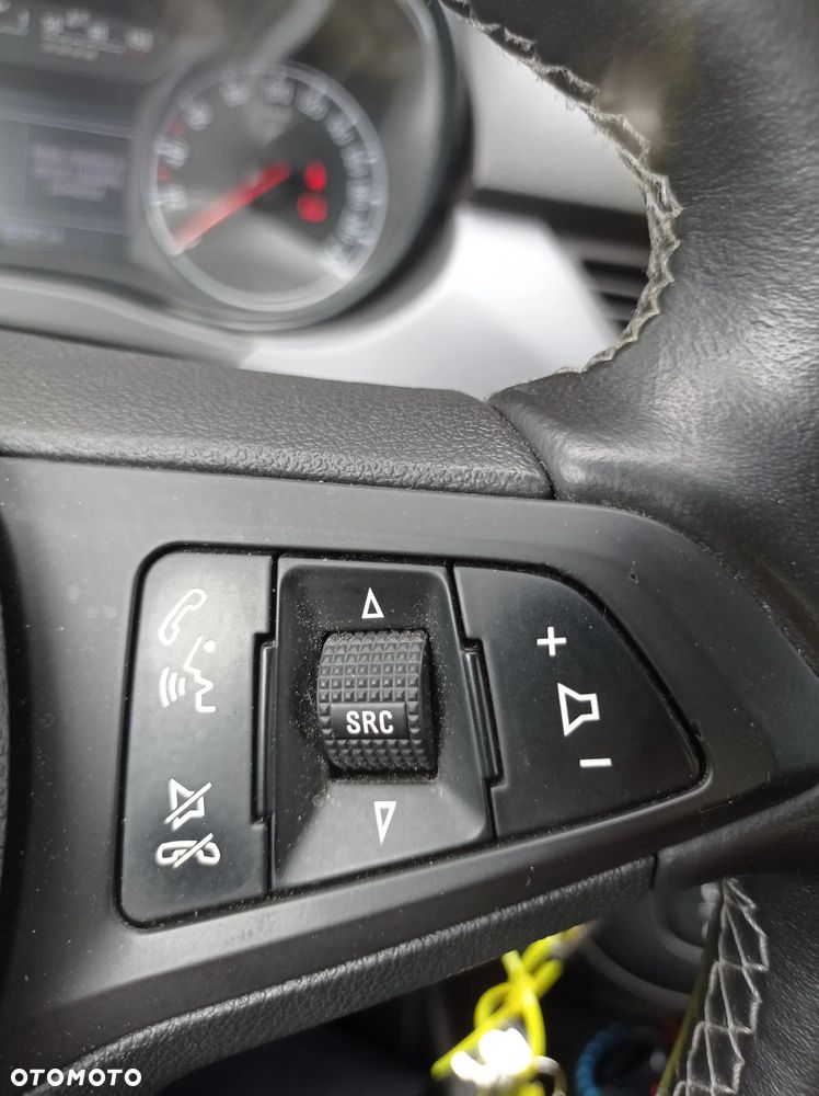 UWAGA ! 2019 OPEL CORSA E 1,4 16V MPI 100PS 5DRZWI BENZYNA - 9