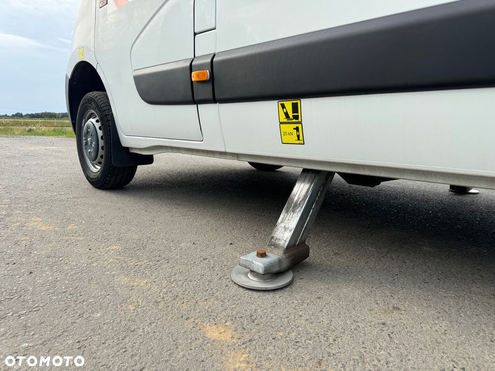 Renault Master 2.3 // Zwyżka 14 m // Podnośnik koszowy // Podpory // Łapy - 13