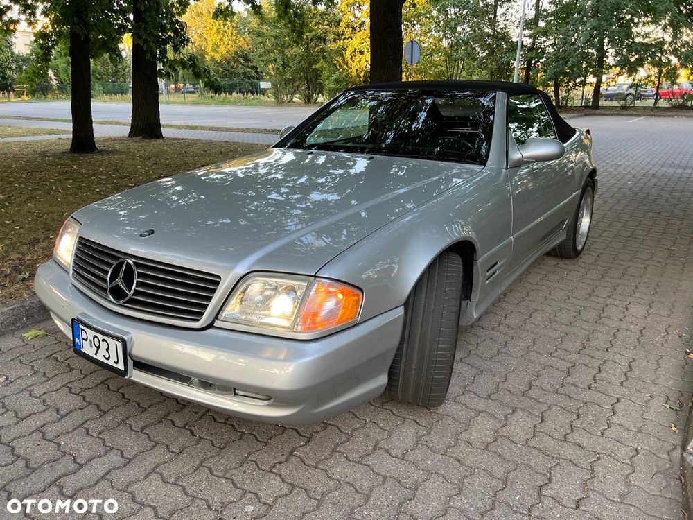 Mercedes-Benz SL - 1