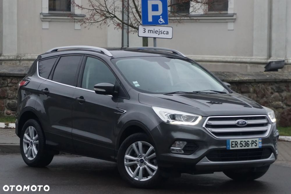 Ford Kuga 2.0 TDCi 2x4 Titanium - 6
