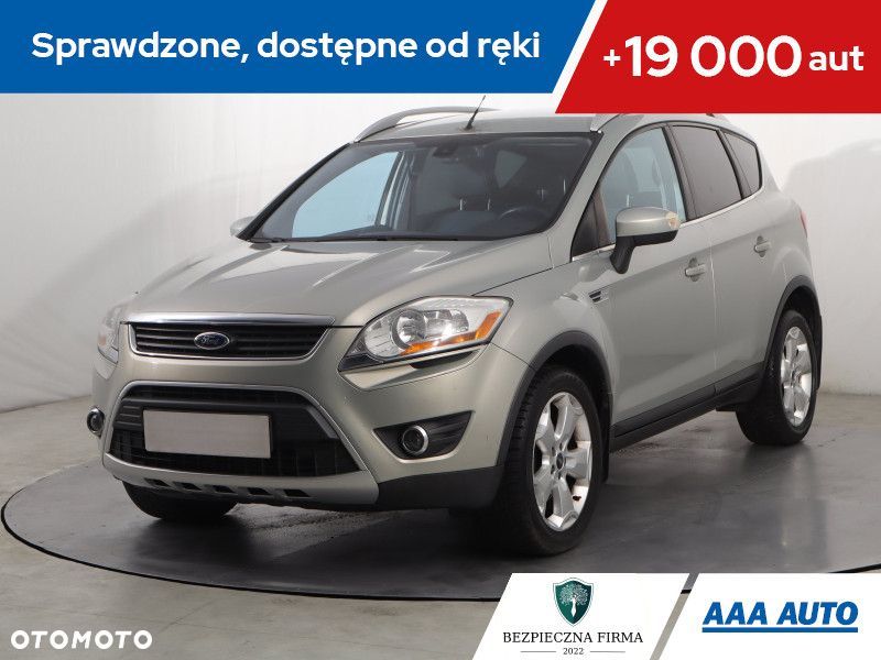 Ford Kuga - 2