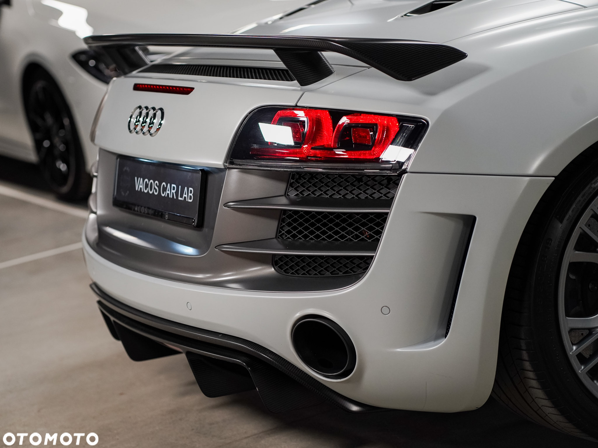 Audi R8 5.2 Quattro Plus S tronic - 41