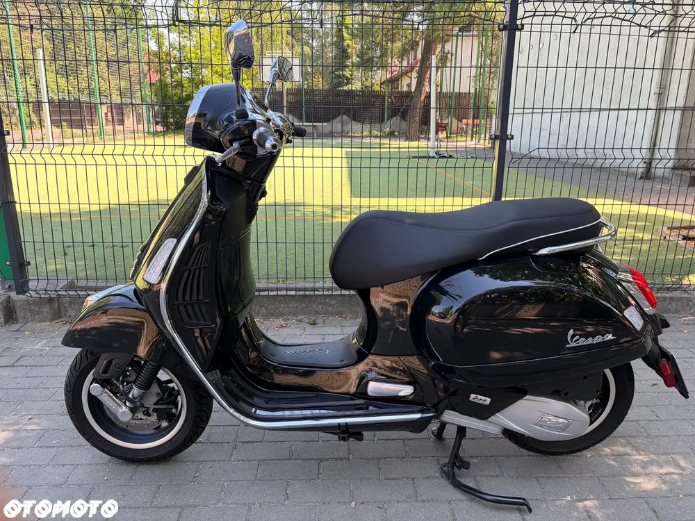 Vespa GTS - 1