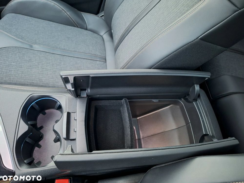 Peugeot 3008 THP 165 EAT6 Stop & Start Allure - 25