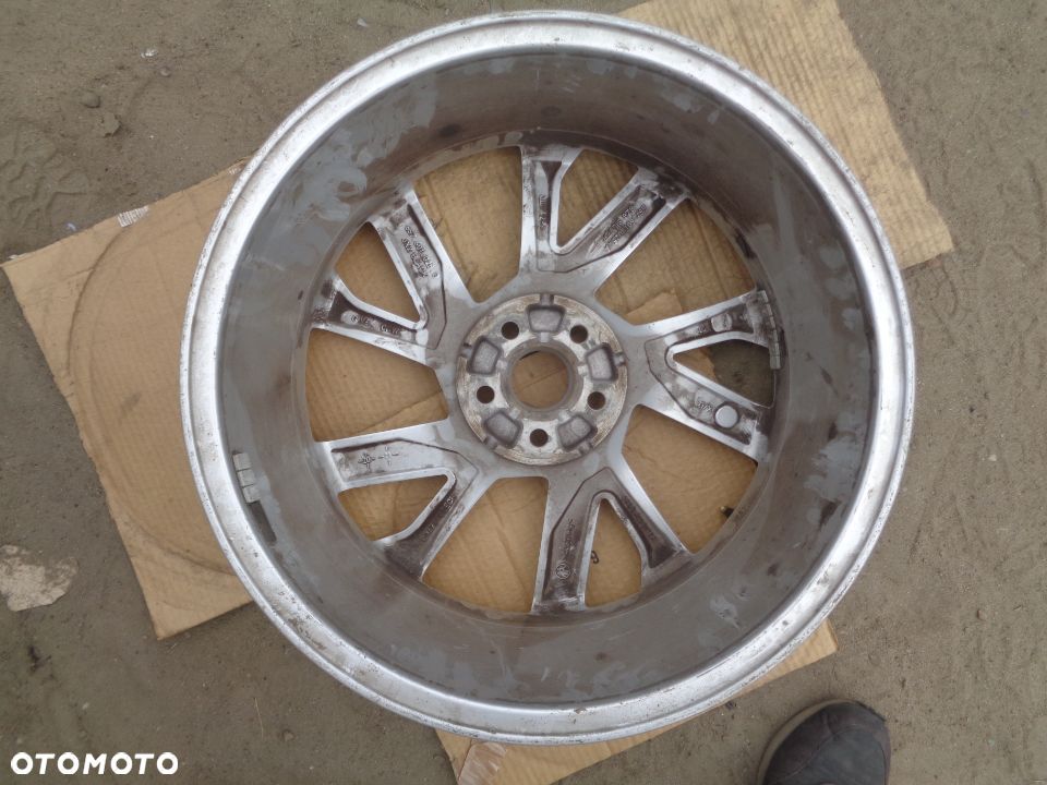 SKODA SCALA KAMIQ ALUFELGA 18 ET39 657601025G - 2