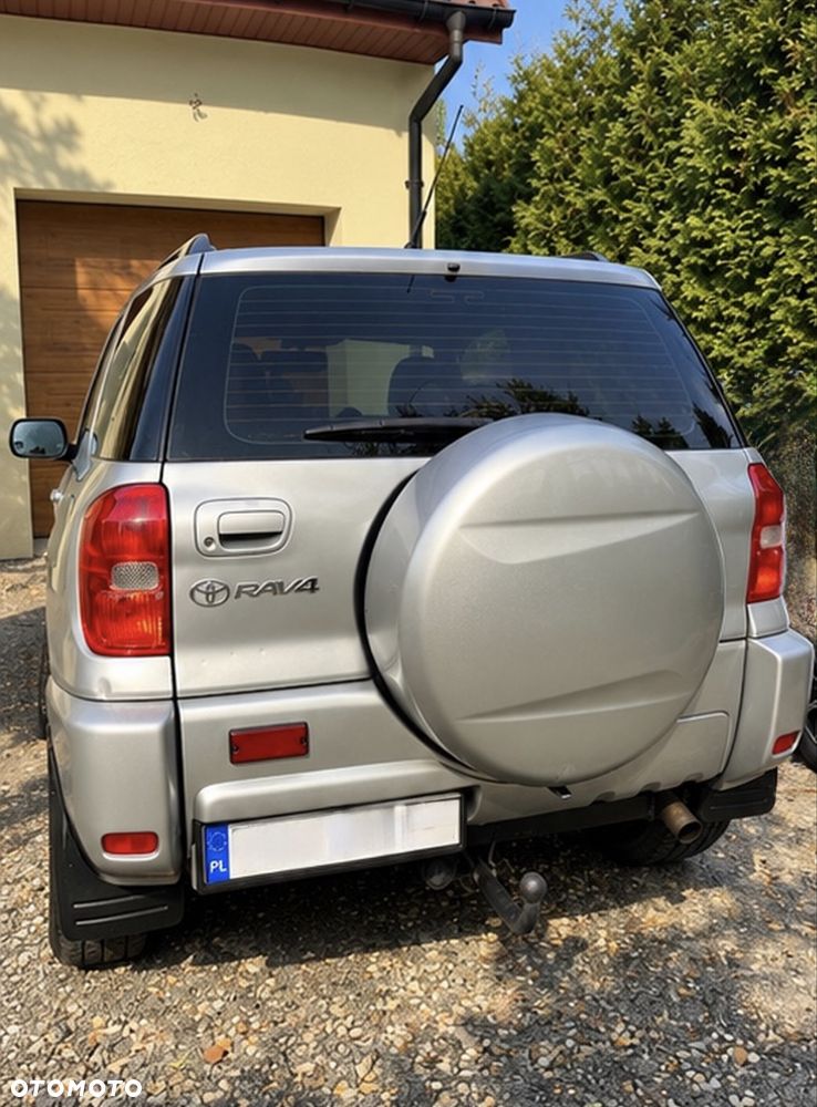 Toyota RAV4 - 3