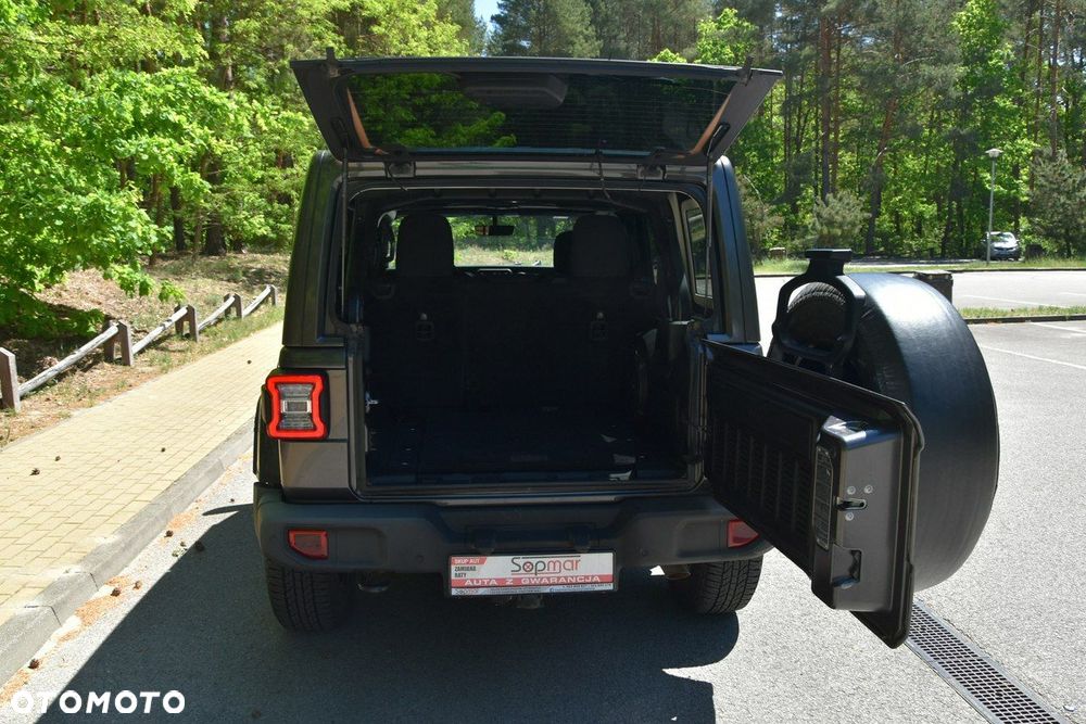 Jeep Wrangler Unlimited GME 2.0 Turbo Sahara - 27