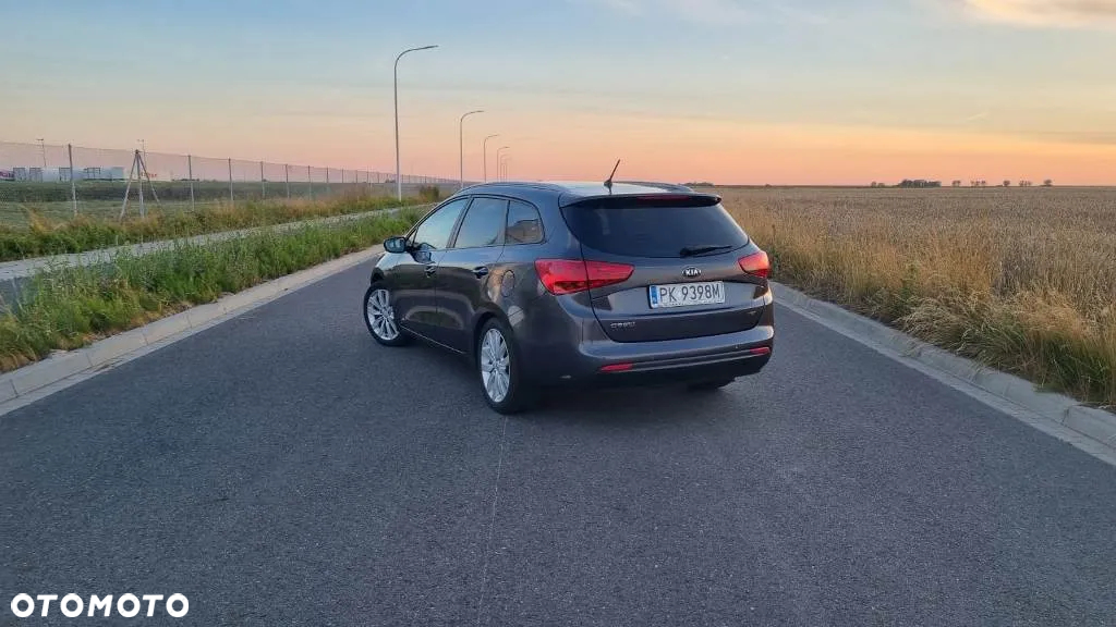 Kia Ceed Cee'd 1.6 CRDi XL - 10
