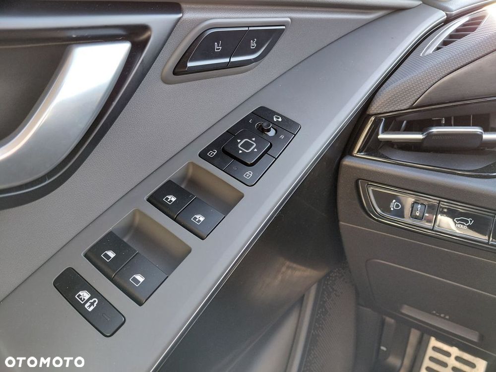 Kia Niro e-Niro 64kWh XL - 14