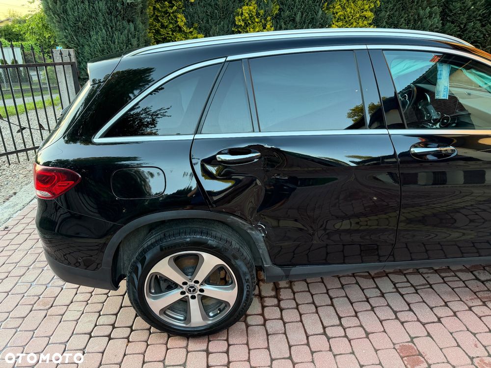 Mercedes-Benz GLC 300 4Matic 9G-TRONIC - 8