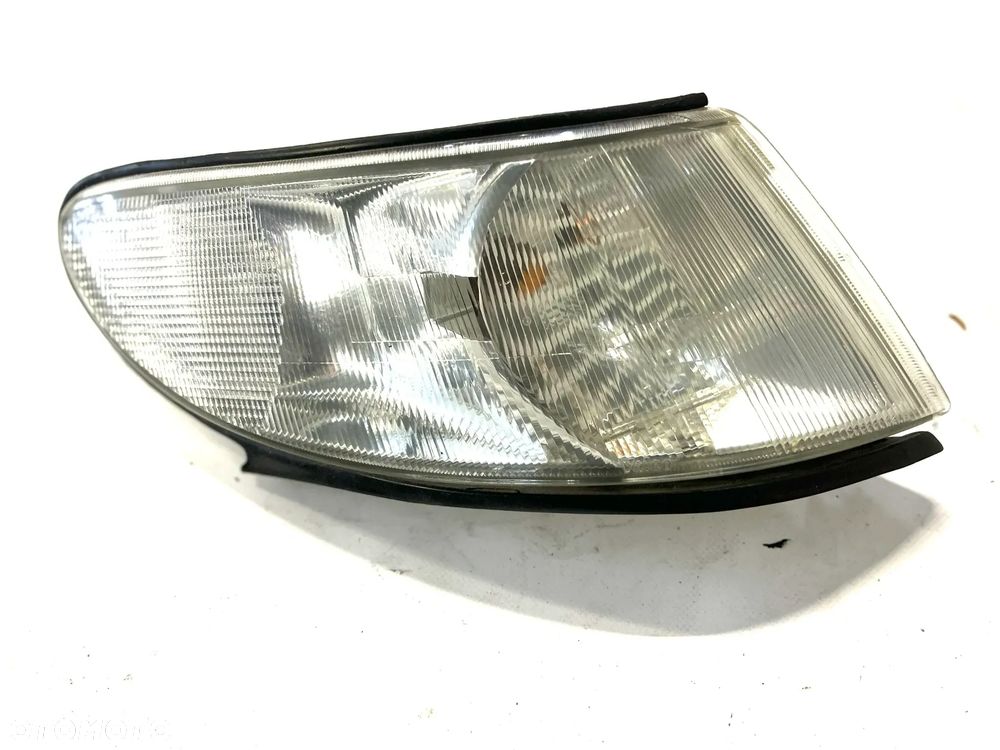 SAAB 93 9-3 kierunek kierunkowskaz prawy przód przedni1998-2002 - 1