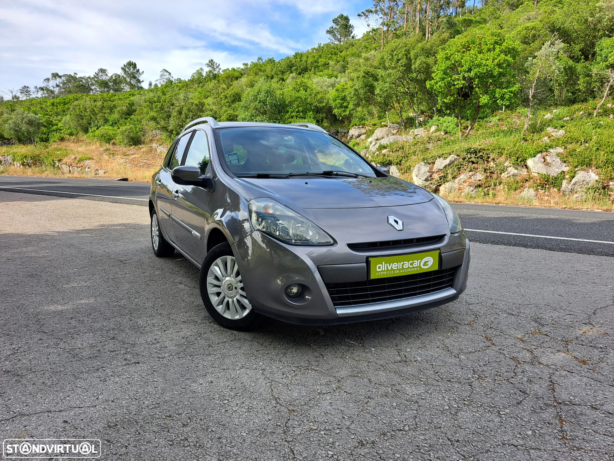 Renault Clio Break 1.2 16V Fairway - 9