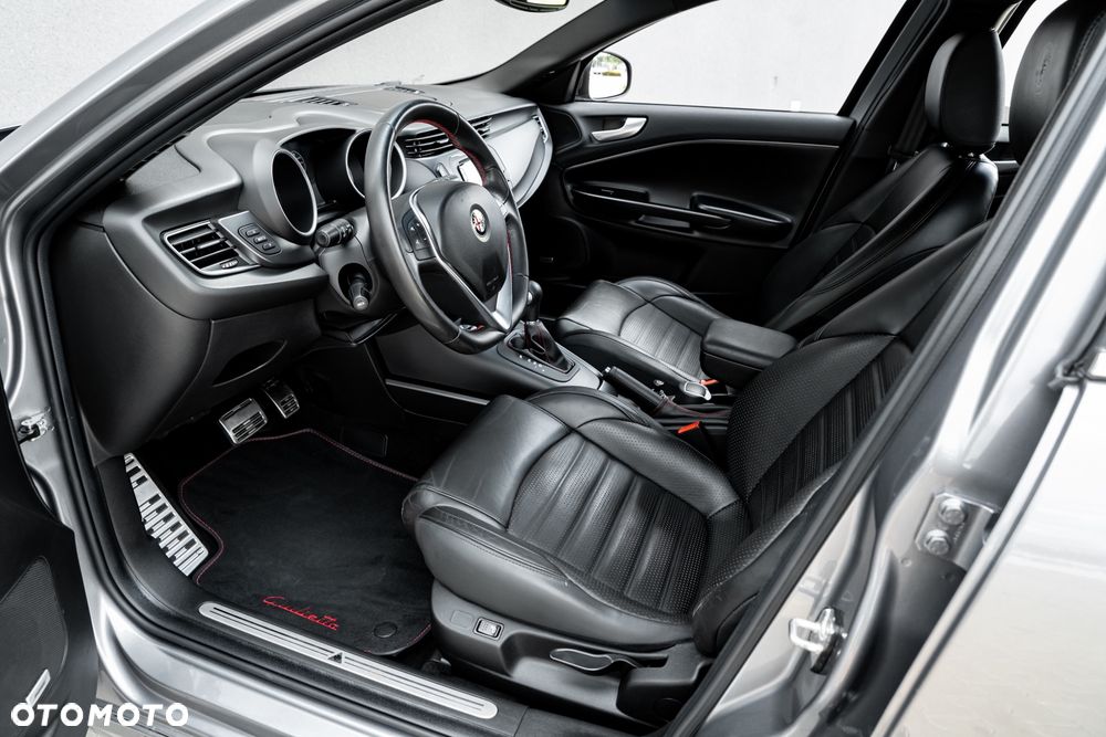 Alfa Romeo Giulietta 1.4 TB MultiAir Sport TCT - 16