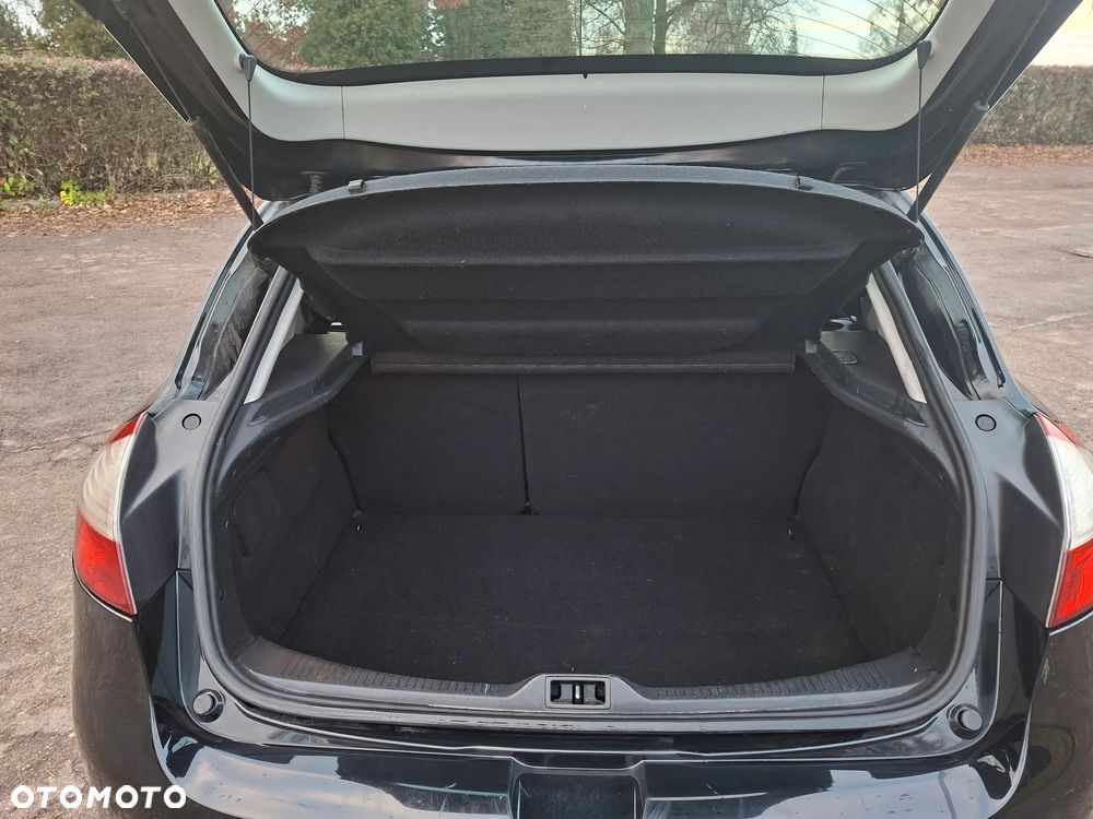 Renault Megane ENERGY TCe 115 Start & Stop LIMITED - 11