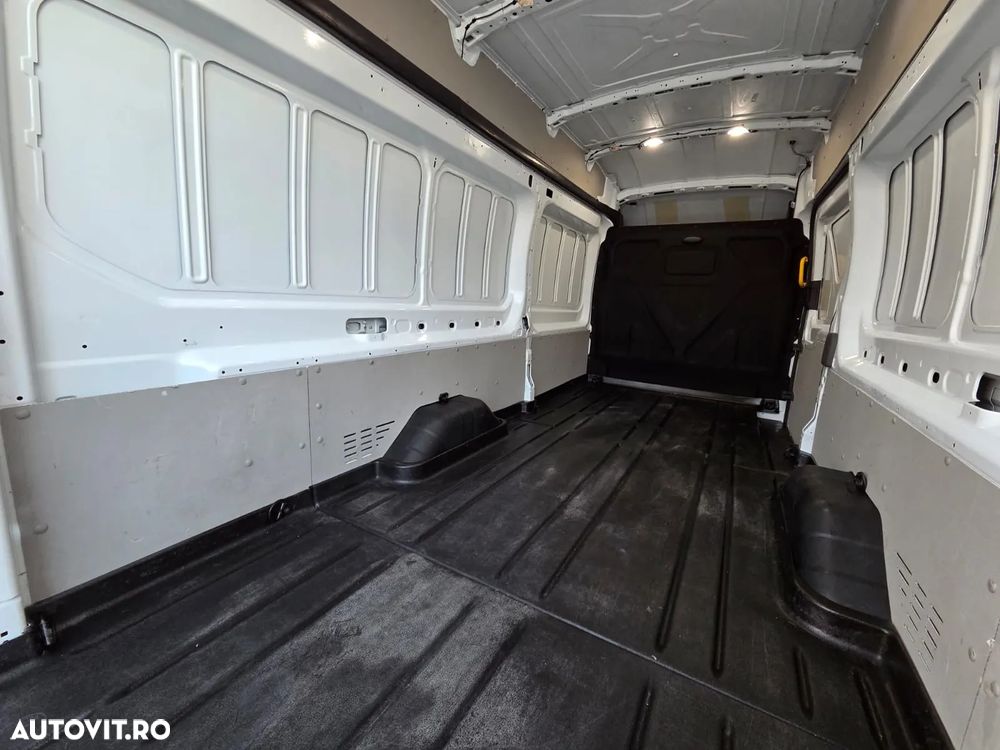 Ford New Transit L4H3 - 12