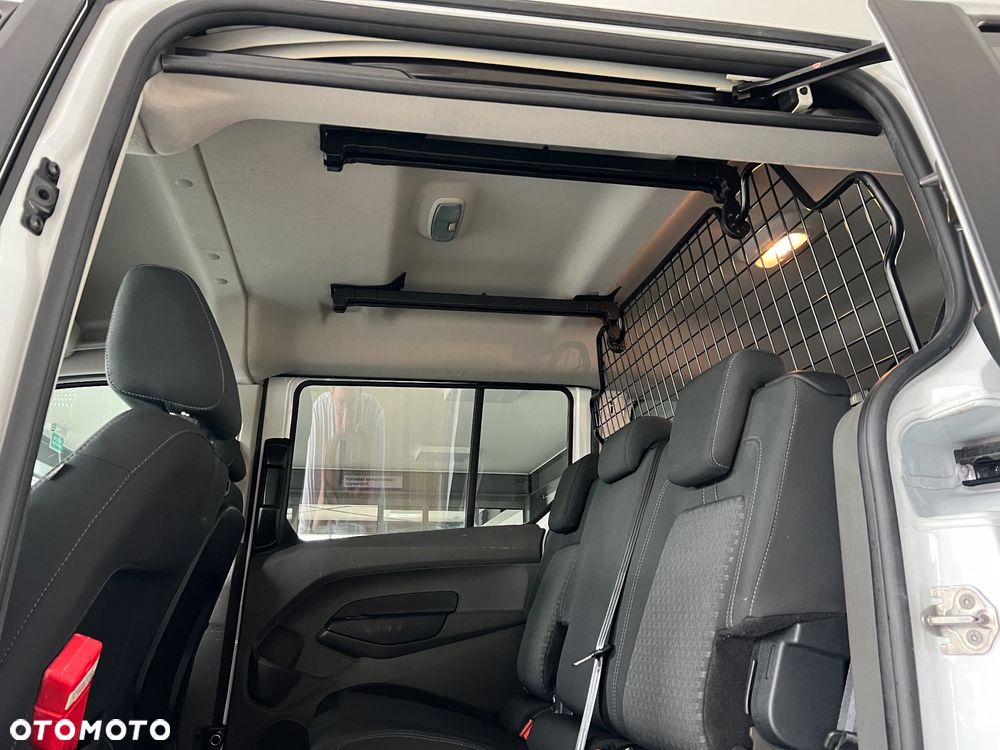 Ford Transit Connect - 34