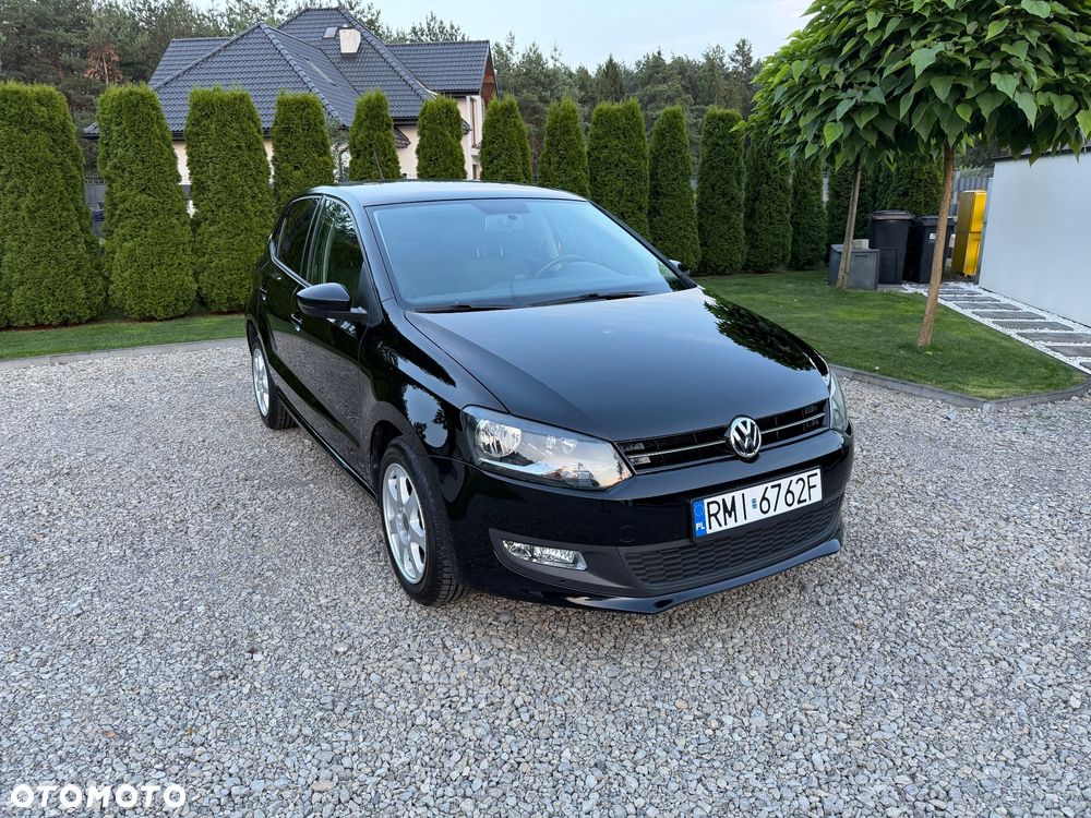Volkswagen Polo 1.4 16V Highline - 1