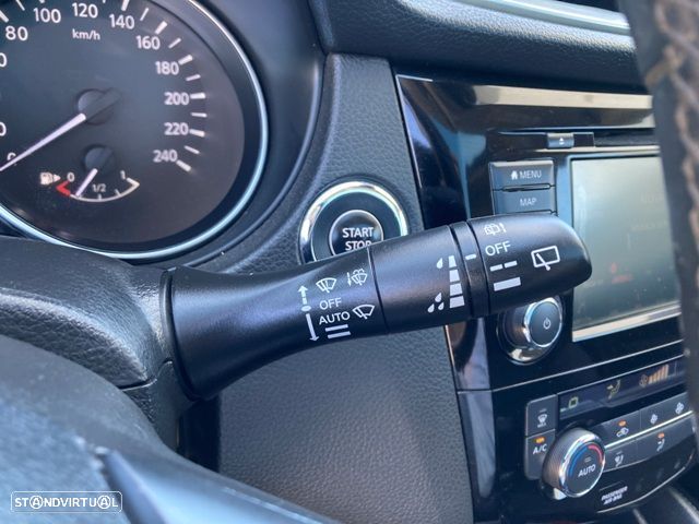 Nissan Qashqai 1.5 dCi N-Connecta - 21