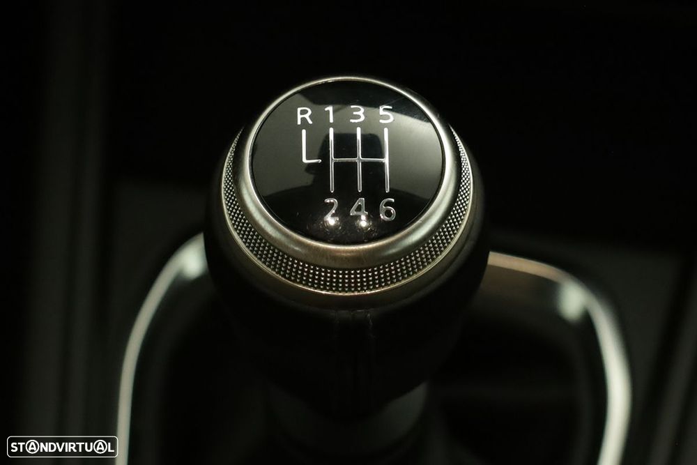 Renault Captur 1.0 TCe Techno Bi-Fuel - 13