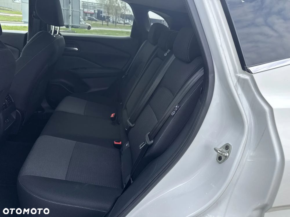 Nissan Qashqai 1.3 DIG-T MHEV N-Connecta Xtronic - 15