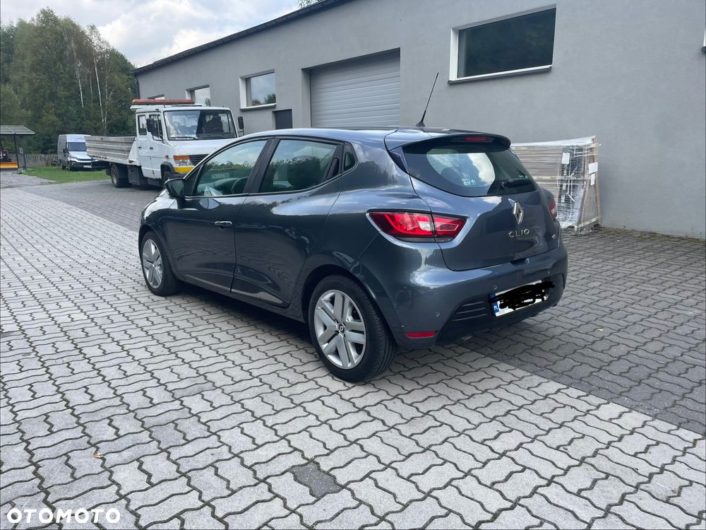 Renault Clio 1.5 dCi Alize - 6