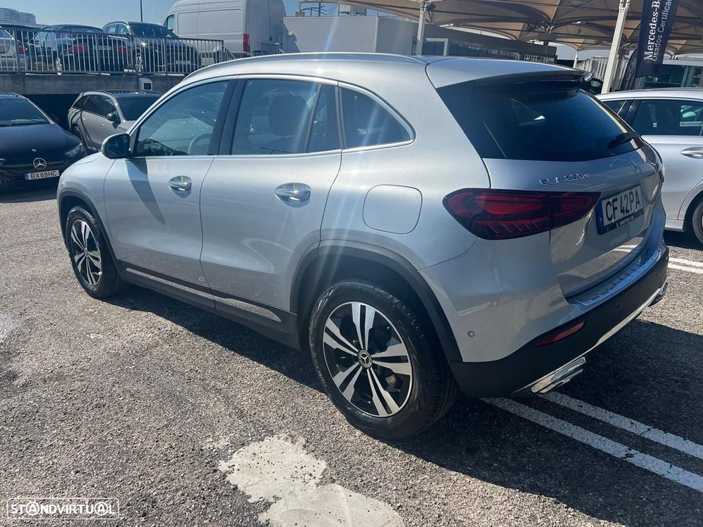 Mercedes-Benz GLA 250 e Progressive - 8