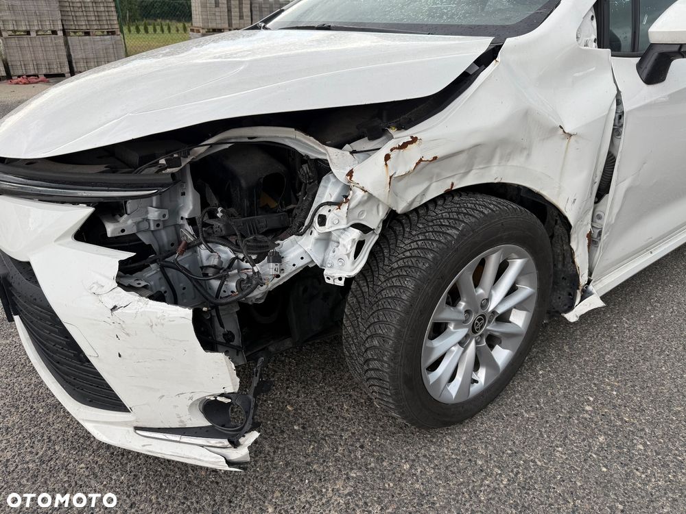 Toyota Corolla 1.5 Comfort - 33