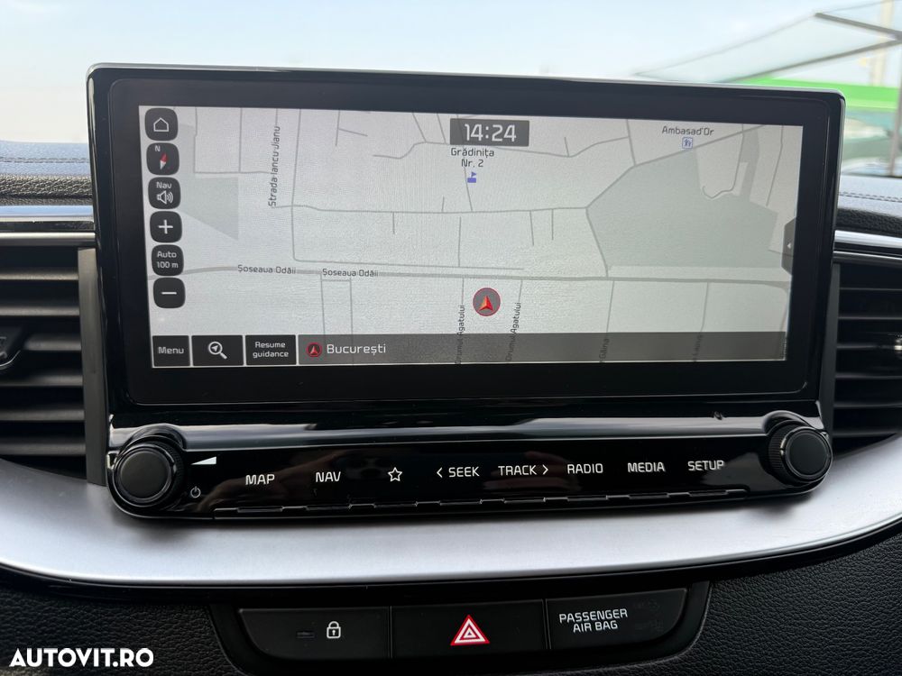 Kia Pro Ceed 1.4 T-GDI DCT7 OPF GT LINE - 28