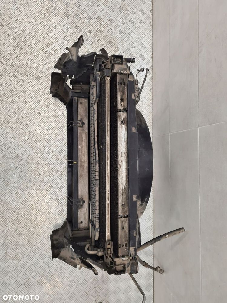 MERCEDES W212 PAS PRZEDNI CHŁODNICE LIFT 2.2CDI A2045000100 A2045003603 - 16