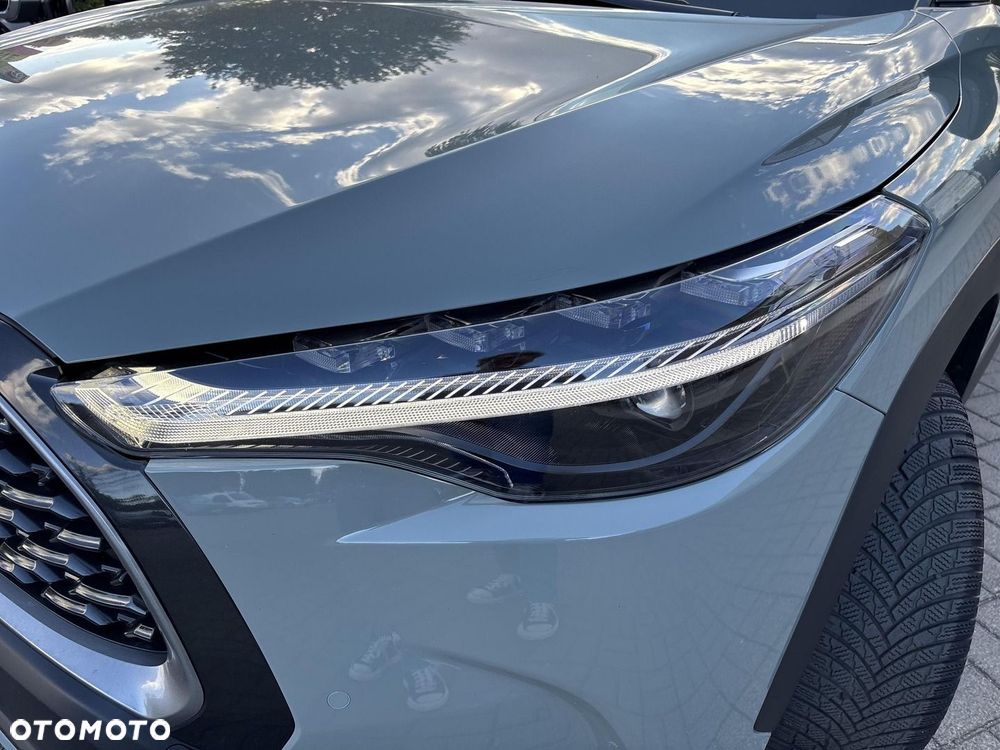 Toyota Corolla Cross - 18