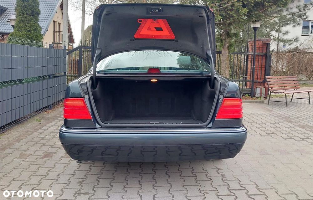 Mercedes-Benz Klasa E - 21