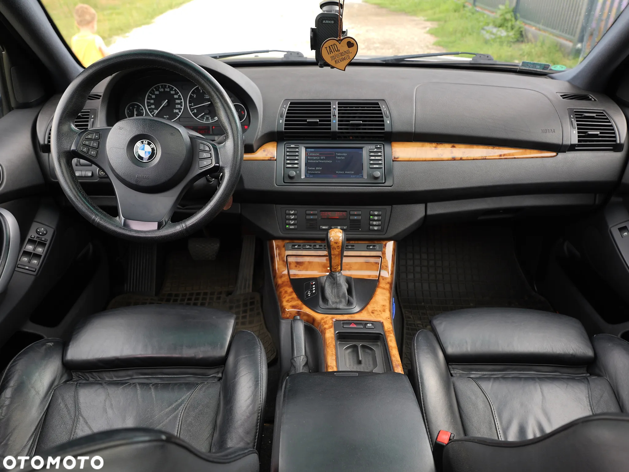 BMW X5 4.4i - 16