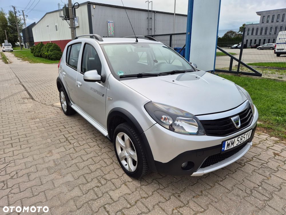 Dacia Sandero 1.6 MPI Stepway - 3