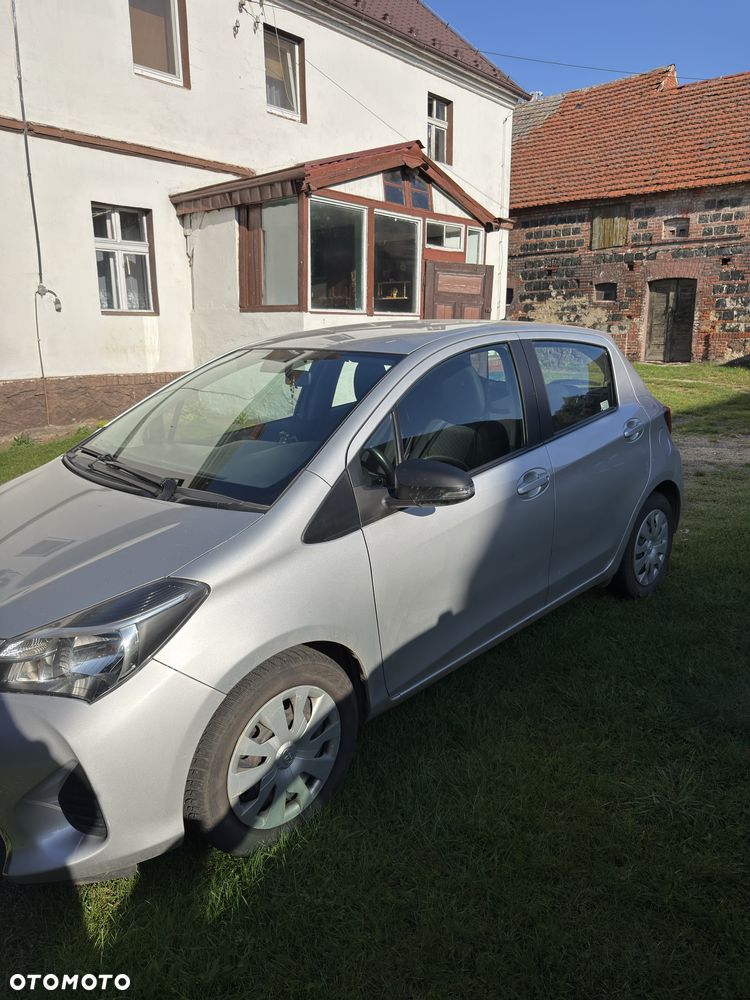 Toyota Yaris - 5