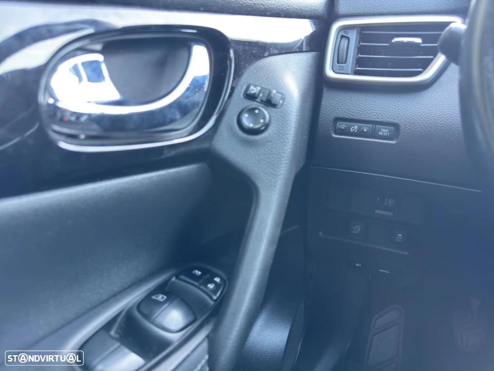 Nissan Qashqai 1.5 dCi Acenta Connect - 12