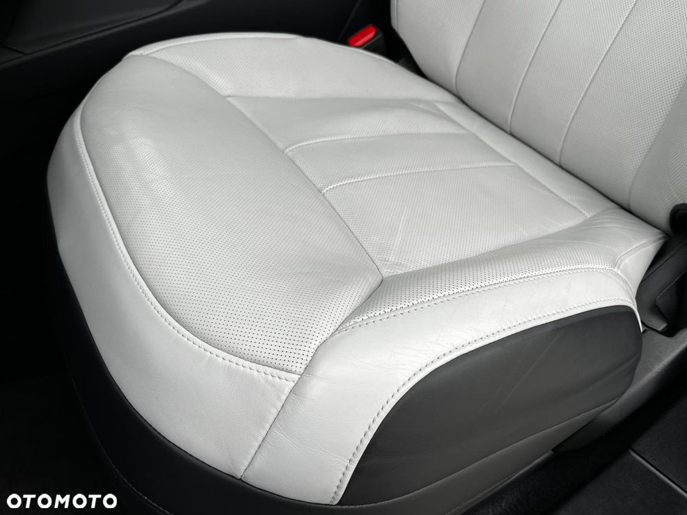 Land Rover Range Rover Sport S 3.0 D300 mHEV Dynamic SE - 15