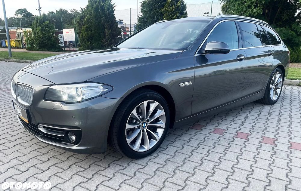 BMW Seria 5 520d xDrive - 27