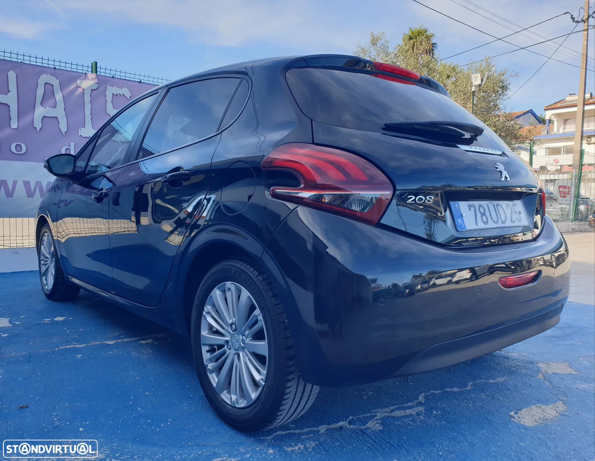 Peugeot 208 1.6 BlueHDi Style - 18