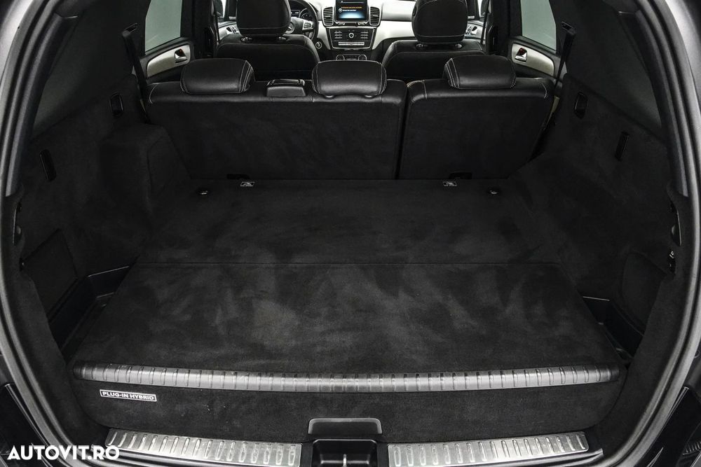 Mercedes-Benz GLE - 32