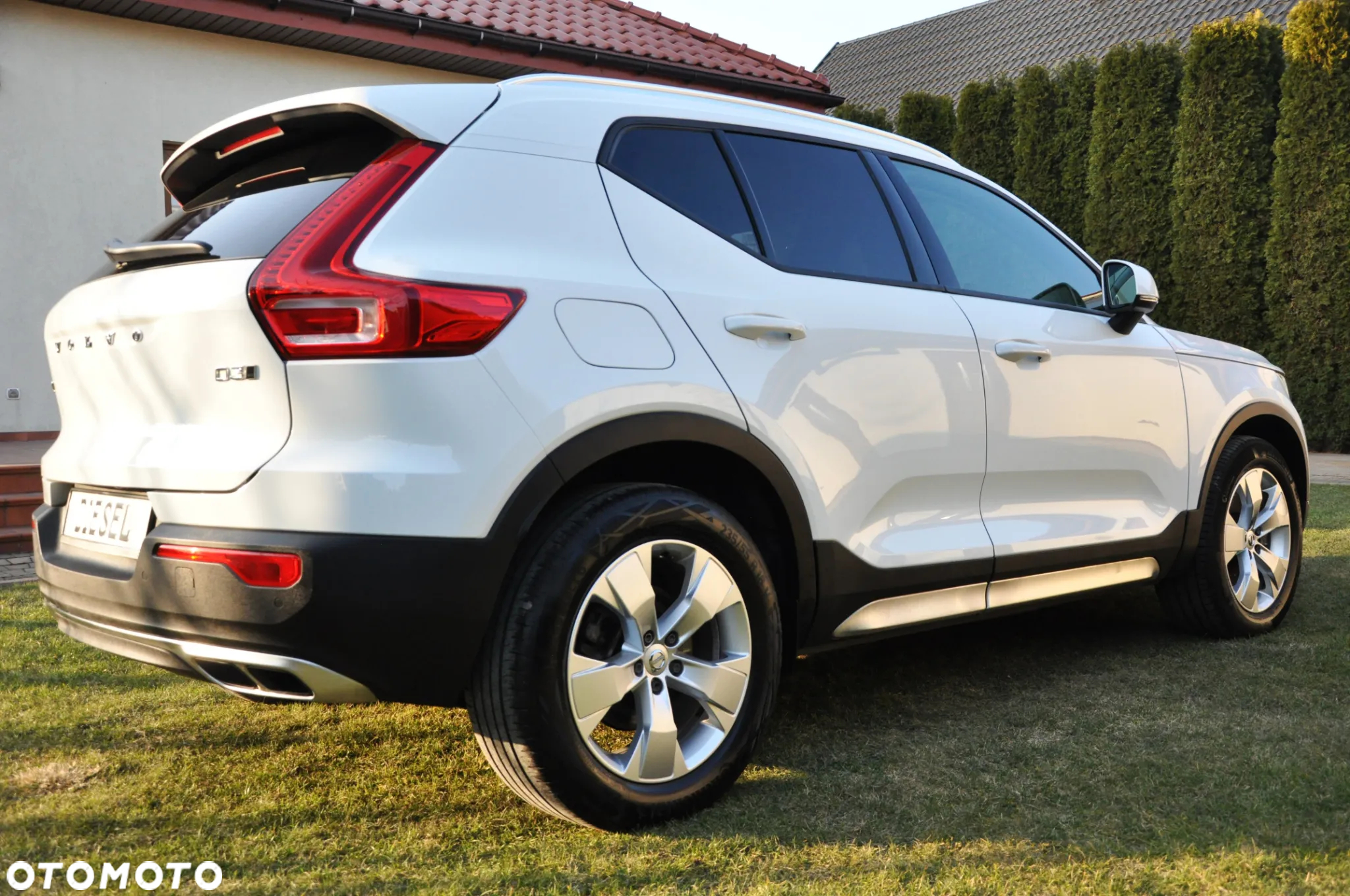 Volvo XC 40 D3 AWD Momentum Pro - 26