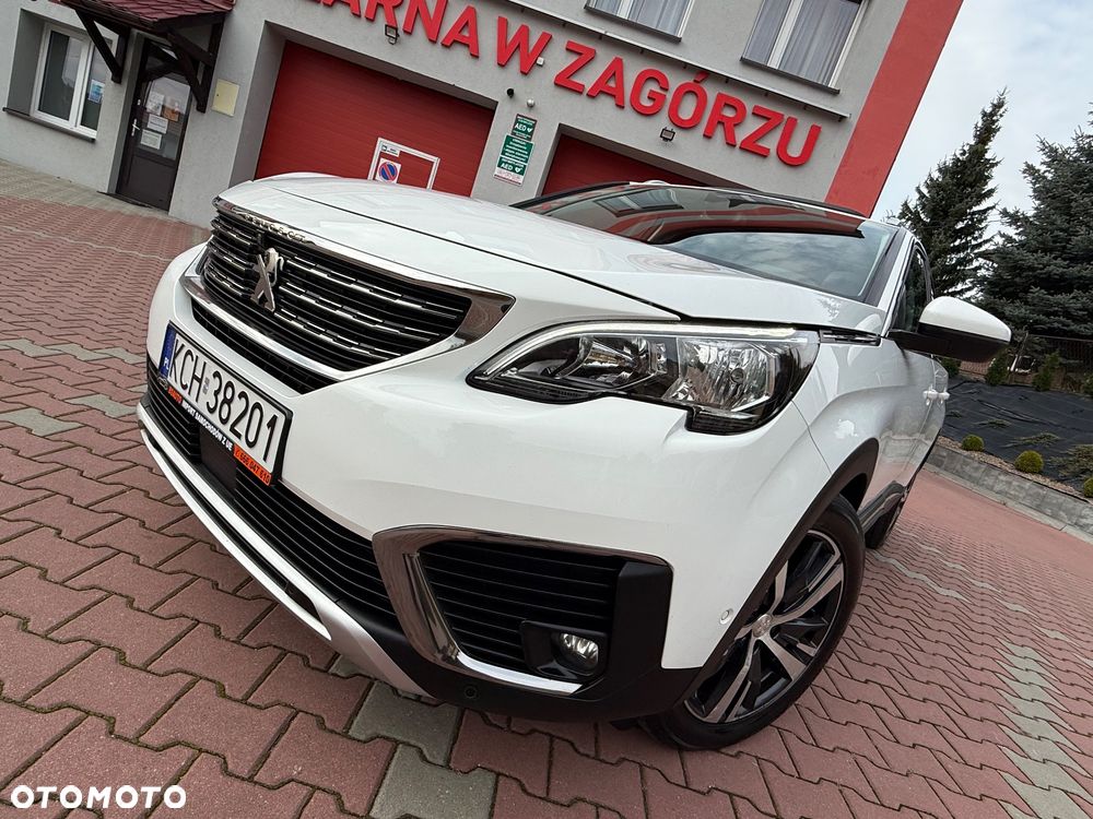 Peugeot 5008 1.6 BlueHDI Allure S&S EAT6 - 4