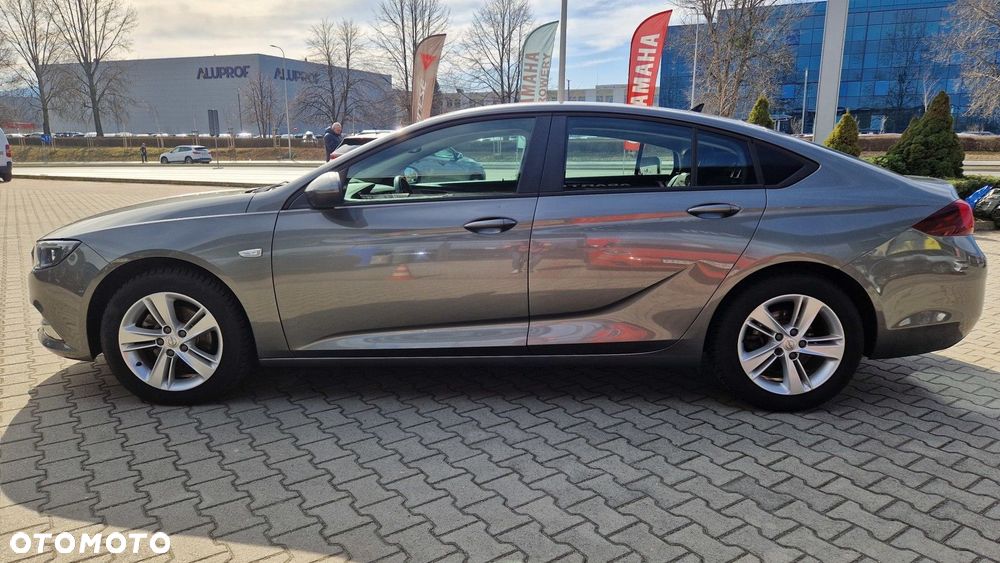 Opel Insignia 1.5 T Enjoy S&S - 8